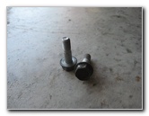 Dodge-Dart-Rear-Disc-Brake-Pads-Replacement-Guide-013