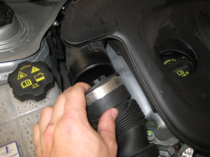 DodgeDartTigersharkI4EngineSparkPlugsReplacementGuide003