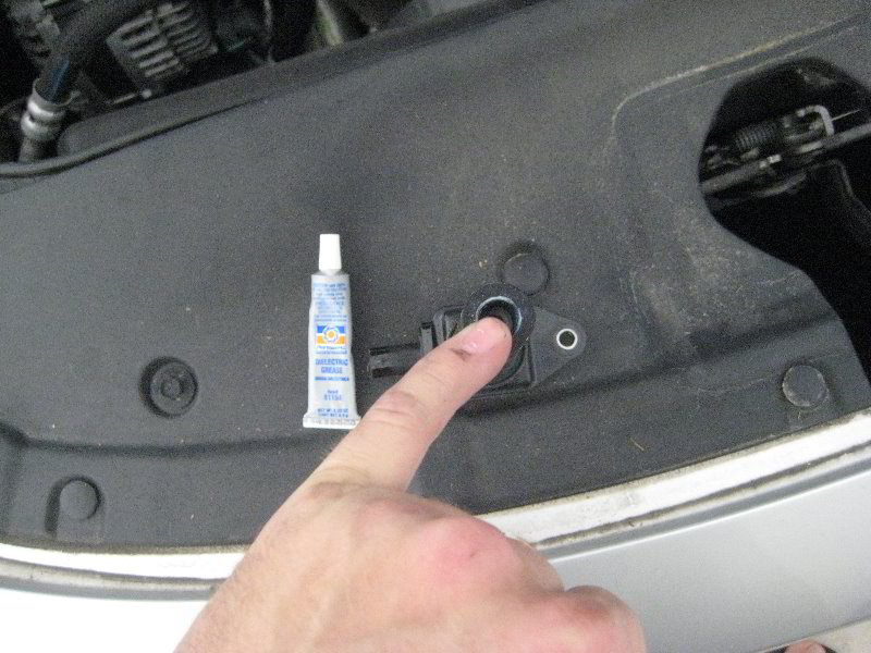 Dodge-Dart-Tigershark-I4-Engine-Spark-Plugs-Replacement-Guide-023