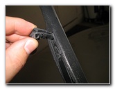 Dodge-Dart-Windshield-Wiper-Blades-Removal-Guide-004