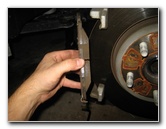 Dodge-Durango-Front-Disc-Brake-Pads-Replacement-Guide-030