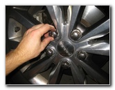 Dodge-Durango-Front-Disc-Brake-Pads-Replacement-Guide-048