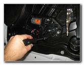 Dodge-Durango-Interior-Door-Panel-Removal-Guide-029