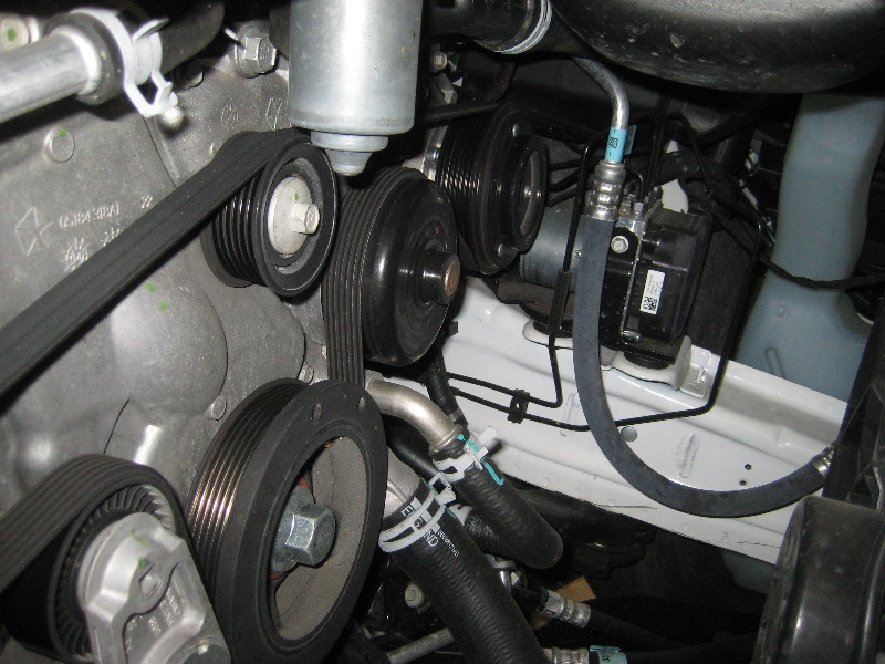 Dodge-Durango-Pentastar-V6-Engine-Serpentine-Belt-Replacement-Guide-010