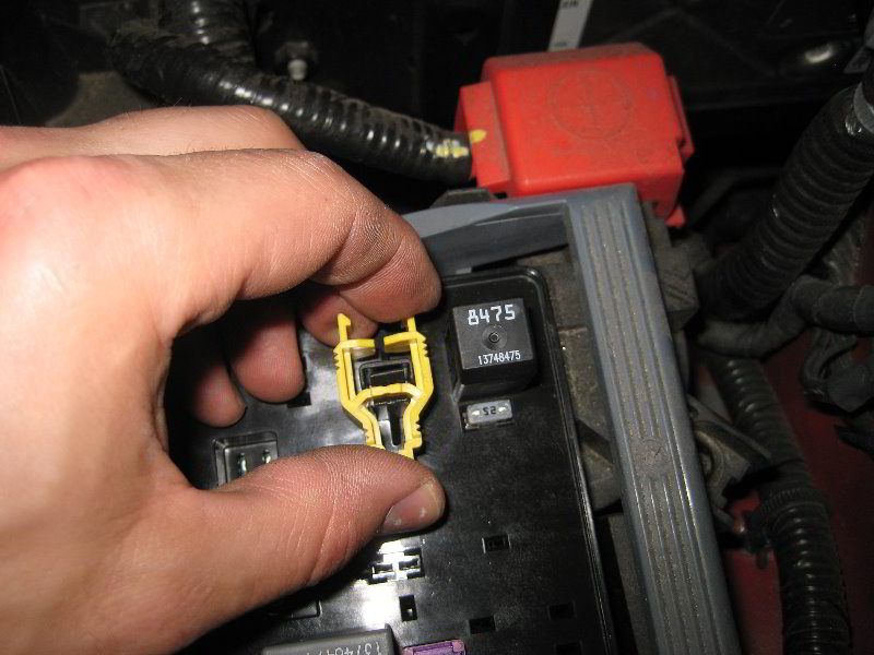 Dodge-Journey-Electrical-Fuse-Replacement-Guide-014