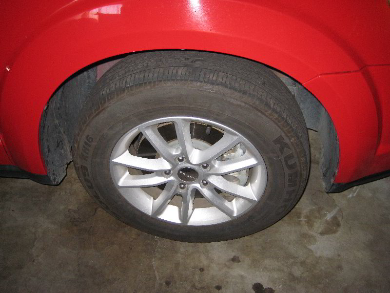 Dodge-Journey-Front-Brake-Pads-Replacement-Guide-039
