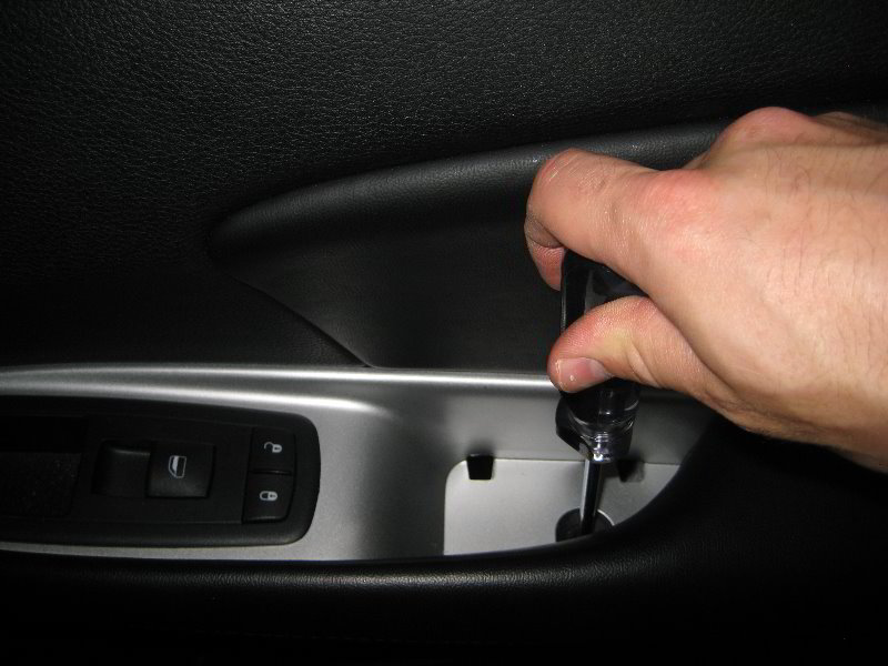 Dodge-Journey-Interior-Door-Panel-Removal-Guide-006