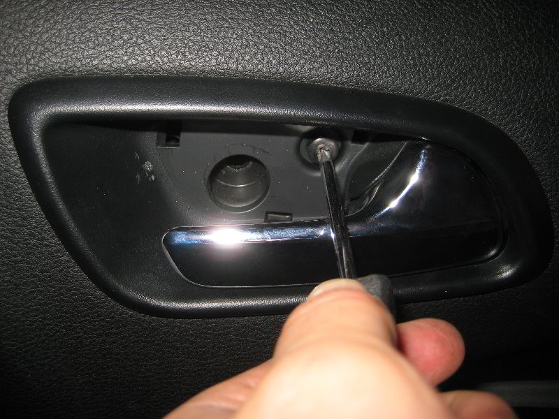 Dodge-Journey-Interior-Door-Panel-Removal-Guide-029