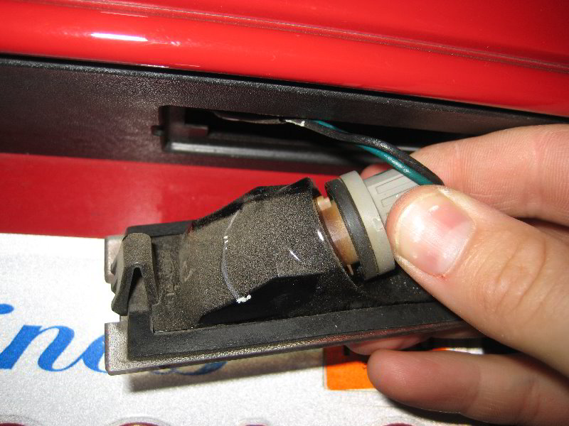 Dodge-Journey-License-Plate-Light-Bulbs-Replacement-Guide-007
