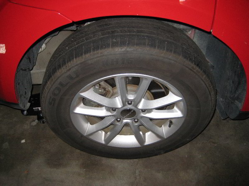 Dodge-Journey-Rear-Brake-Pads-Replacement-Guide-036