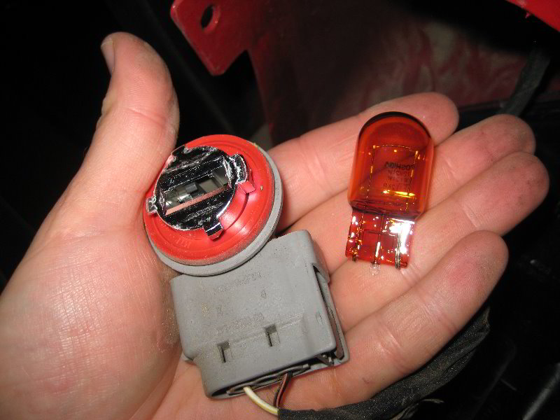 2011 dodge journey tail light bulb replacement