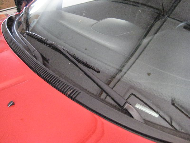 Dodge-Journey-Windshield-Window-Wiper-Blades-Replacement-Guide-001
