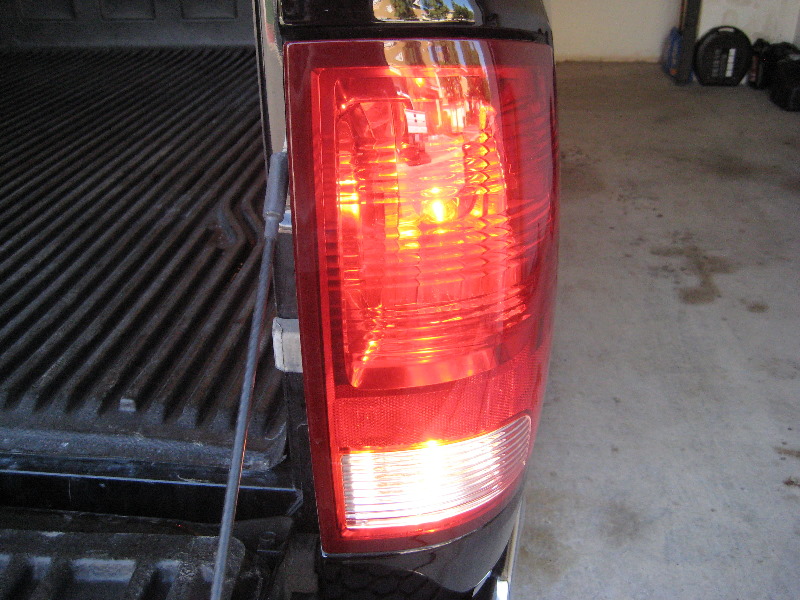DodgeRam1500TailLightBulbsReplacementGuide024