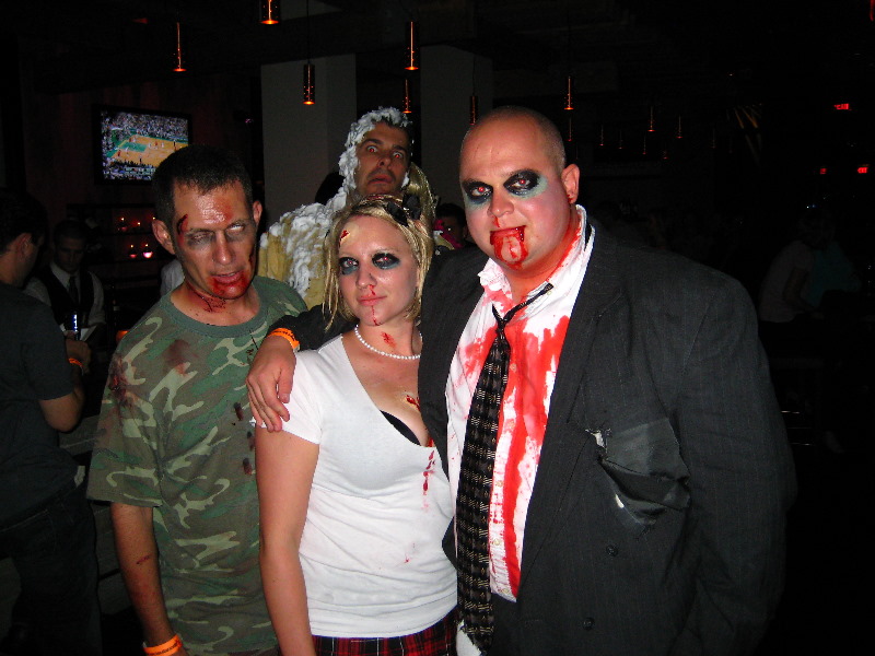 Boca-Raton-Zombie-Bar-Crawl-October-2009-001