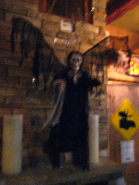 Boca-Raton-Zombie-Bar-Crawl-October-2009-007