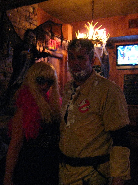 Boca-Raton-Zombie-Bar-Crawl-October-2009-008