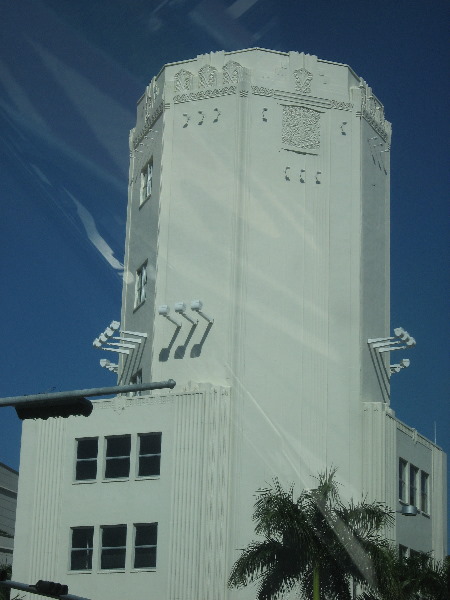 Downtown-Miami-Skyscrapers-I95-Highway-017