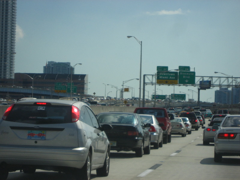 Downtown-Miami-Skyscrapers-I95-Highway-027