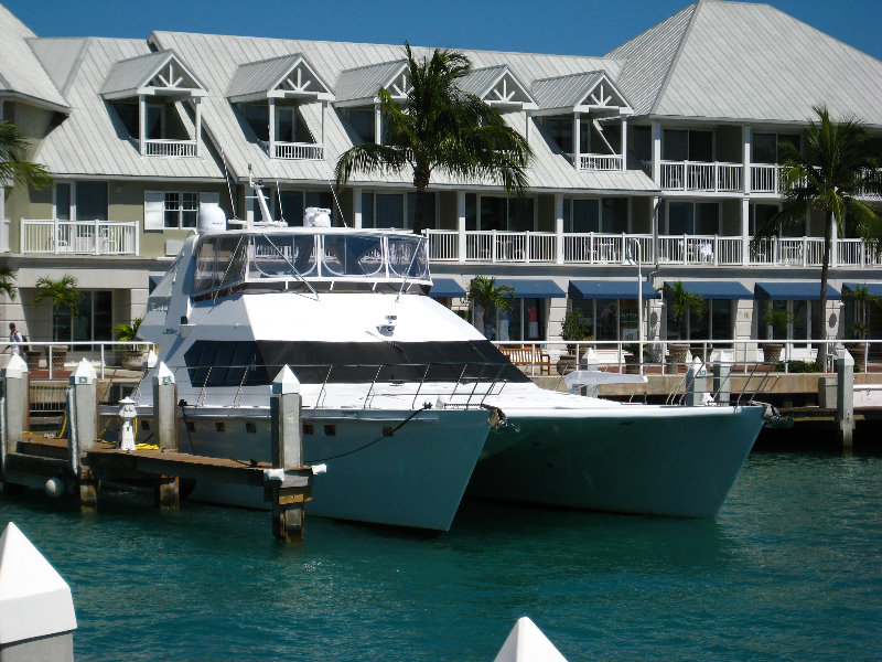 Duval-Street-Sunset-Pier-Downtown-Key-West-FL-076