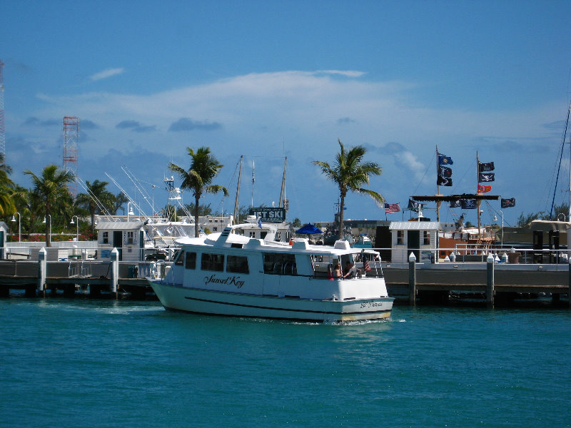 Duval-Street-Sunset-Pier-Downtown-Key-West-FL-077