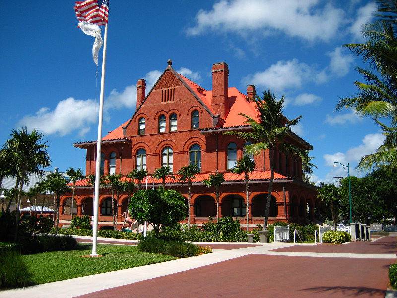 Duval-Street-Sunset-Pier-Downtown-Key-West-FL-084