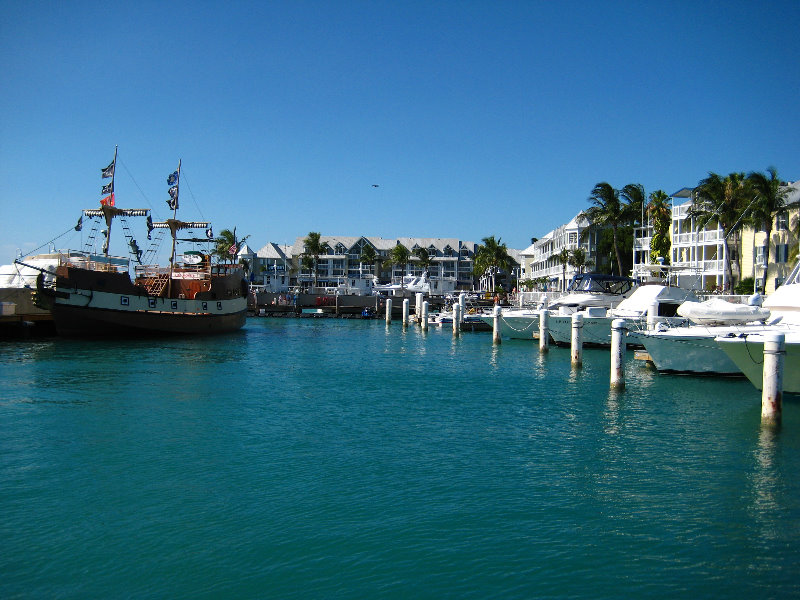 Duval-Street-Sunset-Pier-Downtown-Key-West-FL-116