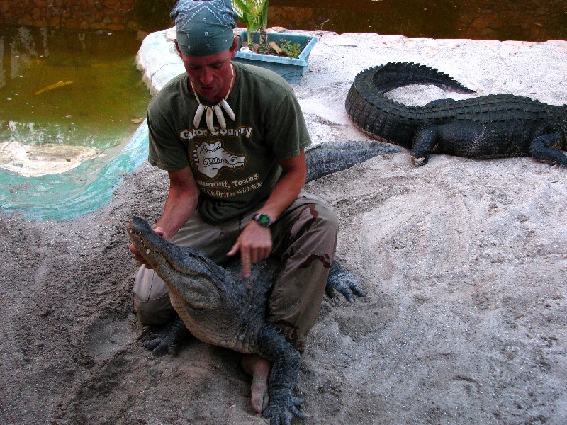 Everglades-Holiday-Park-Gator-Show-036