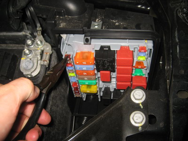 Fiat-500-Electrical-Fuse-Replacement-Guide-010