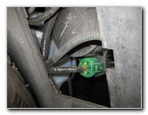 Fiat-500-Front-Side-Marker-Light-Bulb-Replacement-Guide-005