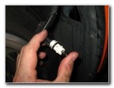 Fiat-500-Front-Side-Marker-Light-Bulb-Replacement-Guide-011