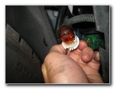 Fiat-500-Front-Turn-Signal-DRL-Light-Bulbs-Replacement-Guide-010