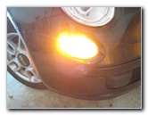 Fiat-500-Front-Turn-Signal-DRL-Light-Bulbs-Replacement-Guide-023