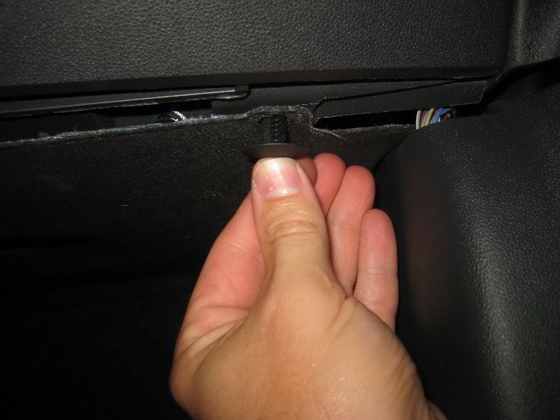 Fiat-500-HVAC-Cabin-Air-Filter-Replacement-Guide-042