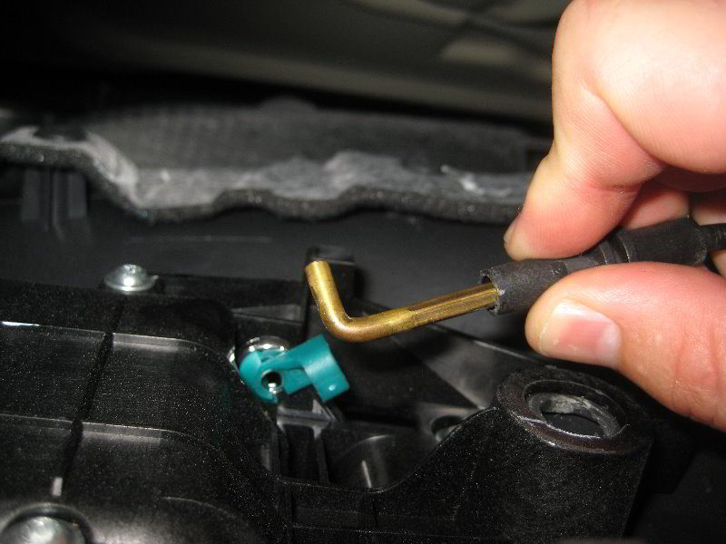 Fiat-500-Interior-Door-Panel-Removal-Guide-027