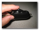 Fiat-500-Key-Fob-Battery-Replacement-Guide-015