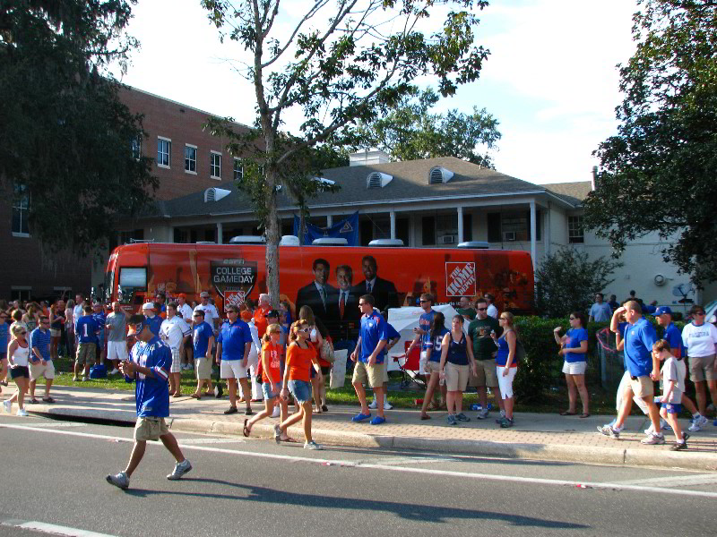 UF-Vs-UM-9-6-08-College-Football-Game-003