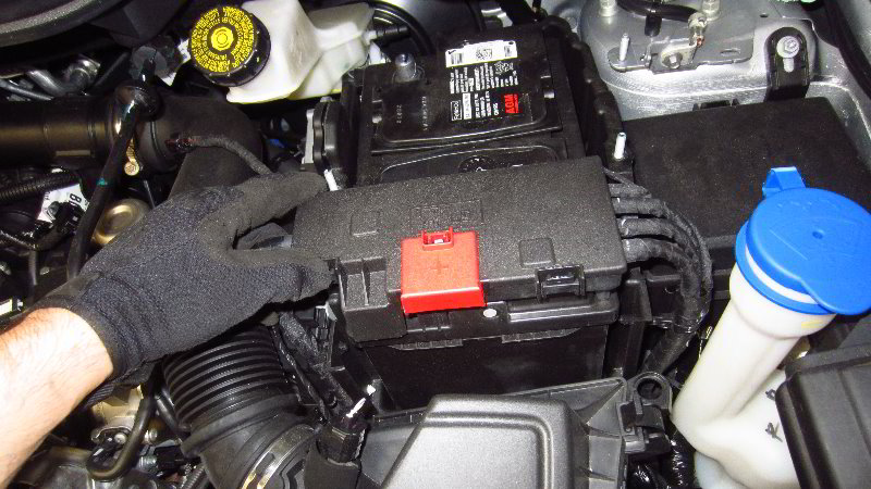 Ford-EcoSport-12V-Automotive-Battery-Replacement-Guide-014