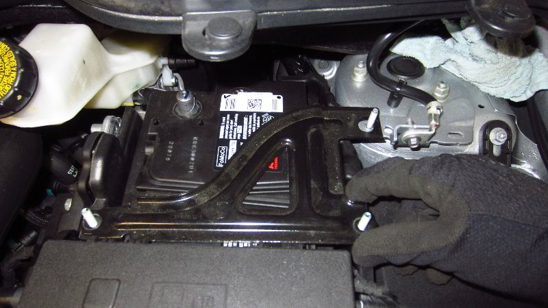 Ford-EcoSport-12V-Automotive-Battery-Replacement-Guide-029