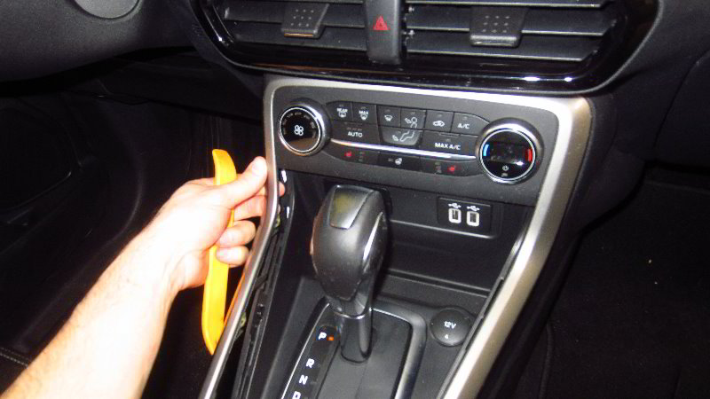 Ford-EcoSport-Automatic-Transmission-Shift-Lock-Release-Guide-005