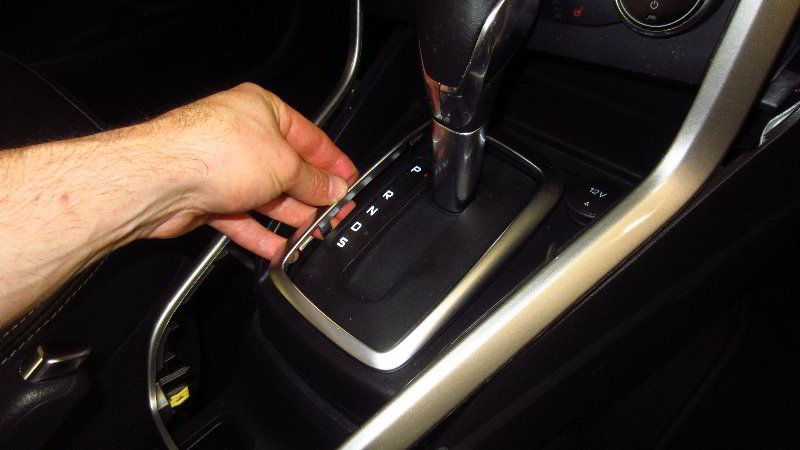 Ford-EcoSport-Automatic-Transmission-Shift-Lock-Release-Guide-007