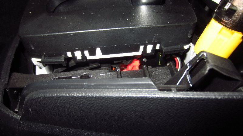Ford-EcoSport-Automatic-Transmission-Shift-Lock-Release-Guide-012