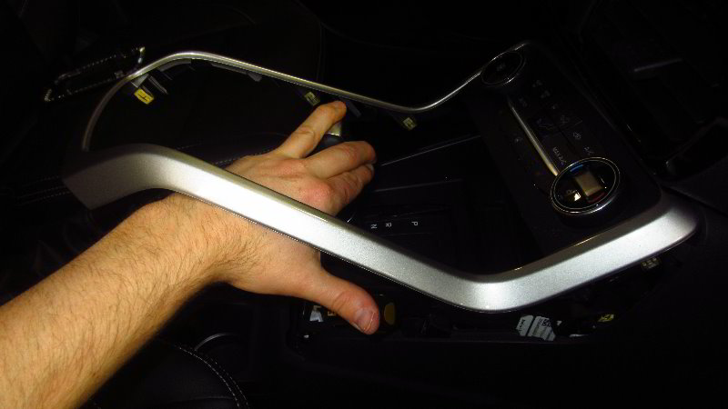 Ford-EcoSport-Automatic-Transmission-Shift-Lock-Release-Guide-016
