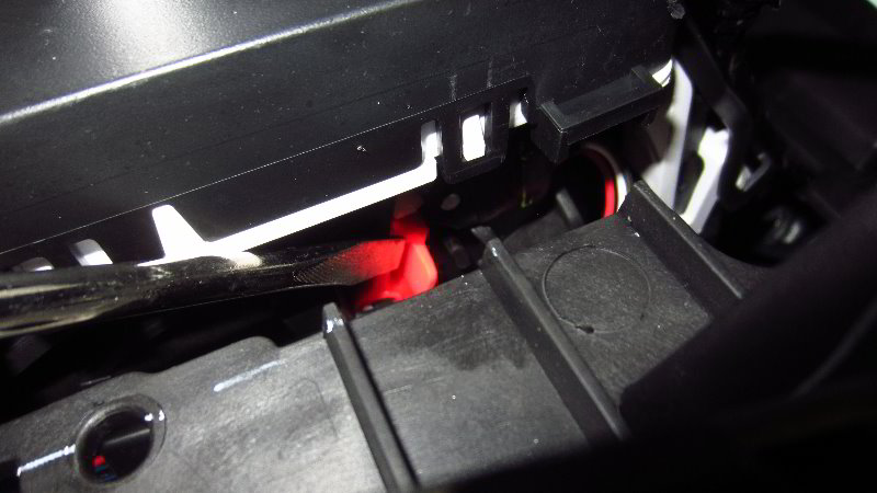 Ford-EcoSport-Automatic-Transmission-Shift-Lock-Release-Guide-019