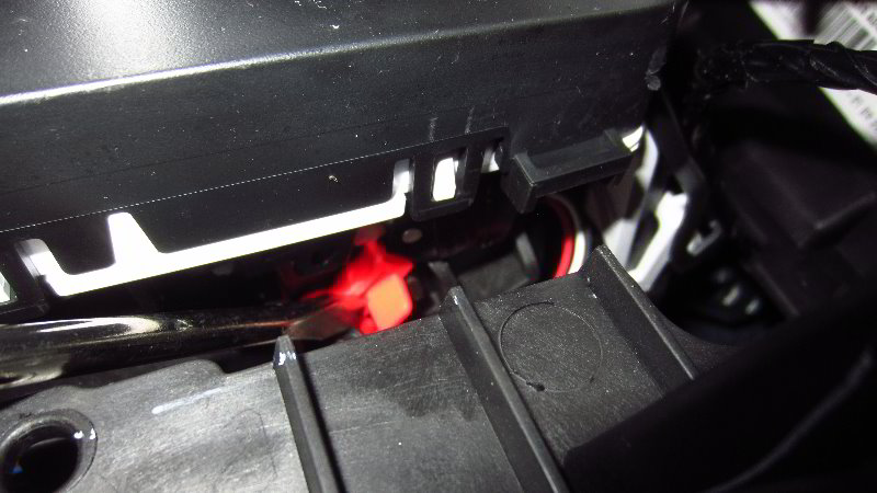 Ford-EcoSport-Automatic-Transmission-Shift-Lock-Release-Guide-021