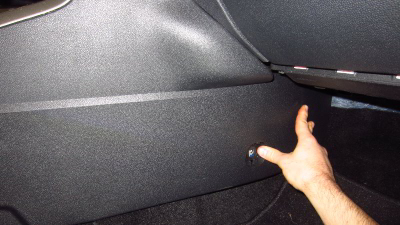 Ford-EcoSport-Cabin-Air-Filter-Replacement-Guide-051