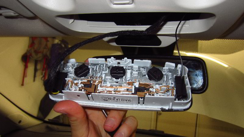 Ford-EcoSport-Dome-Map-Light-Bulbs-Replacement-Guide-006