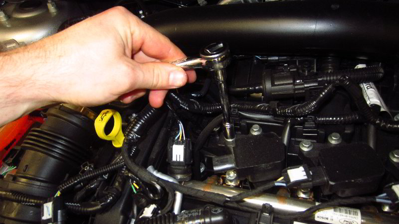 Ford-EcoSport-EcoBoost-1L-I3-Engine-Spark-Plugs-Replacement-Guide-006