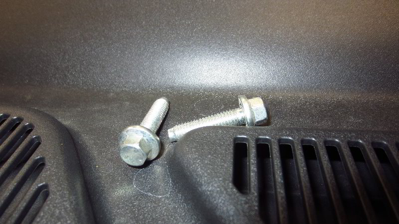 Ford-EcoSport-EcoBoost-1L-I3-Engine-Spark-Plugs-Replacement-Guide-008