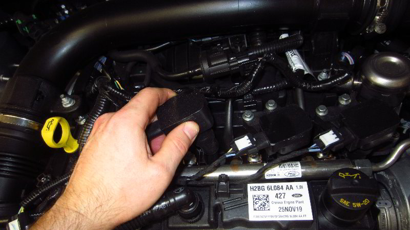 Ford-EcoSport-EcoBoost-1L-I3-Engine-Spark-Plugs-Replacement-Guide-009