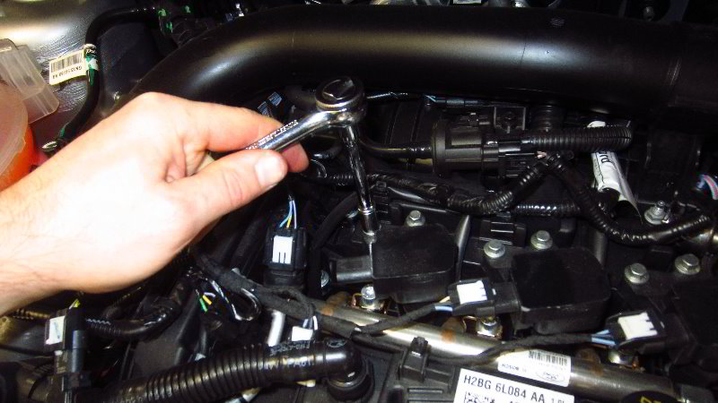 Ford-EcoSport-EcoBoost-1L-I3-Engine-Spark-Plugs-Replacement-Guide-023